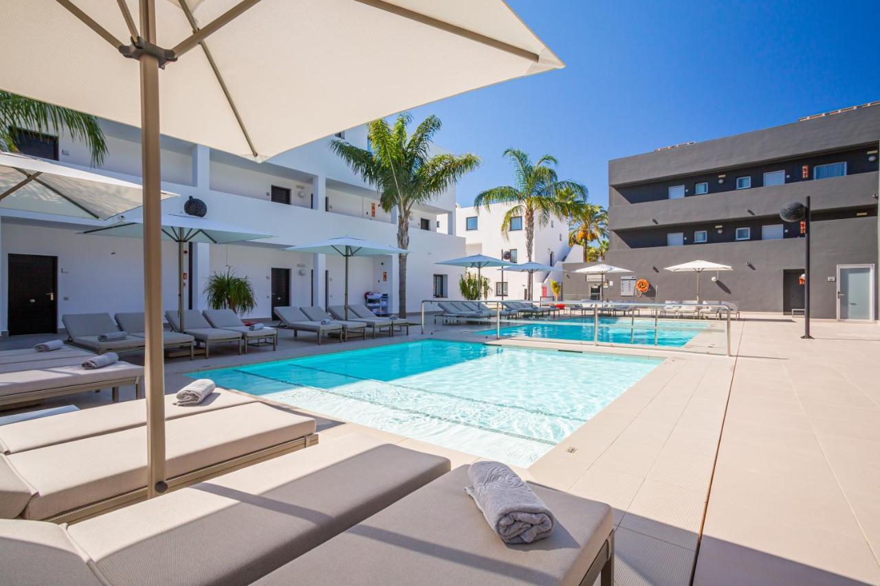 Migjorn Ibiza Suites & Spa Playa d'en Bossa Zewnętrze zdjęcie