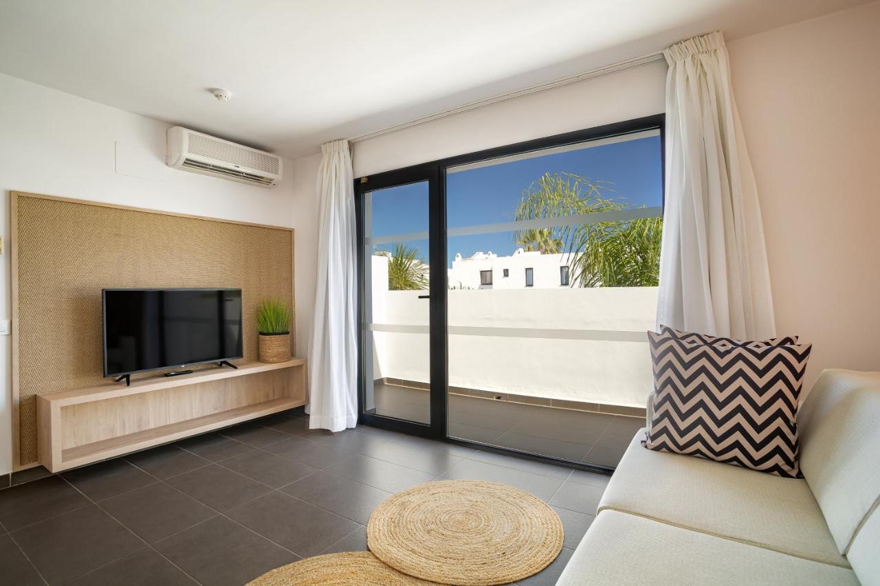 Migjorn Ibiza Suites & Spa Playa d'en Bossa Zewnętrze zdjęcie