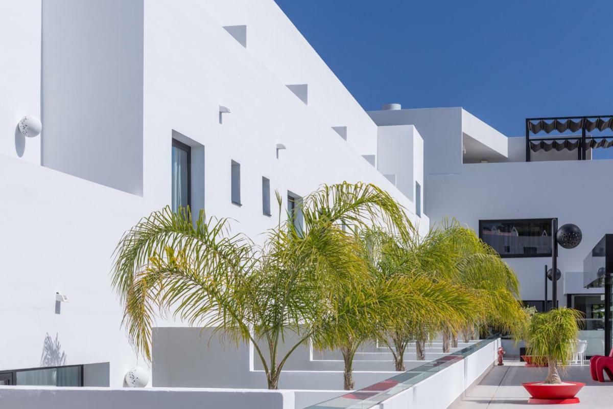 Migjorn Ibiza Suites & Spa Playa d'en Bossa Zewnętrze zdjęcie